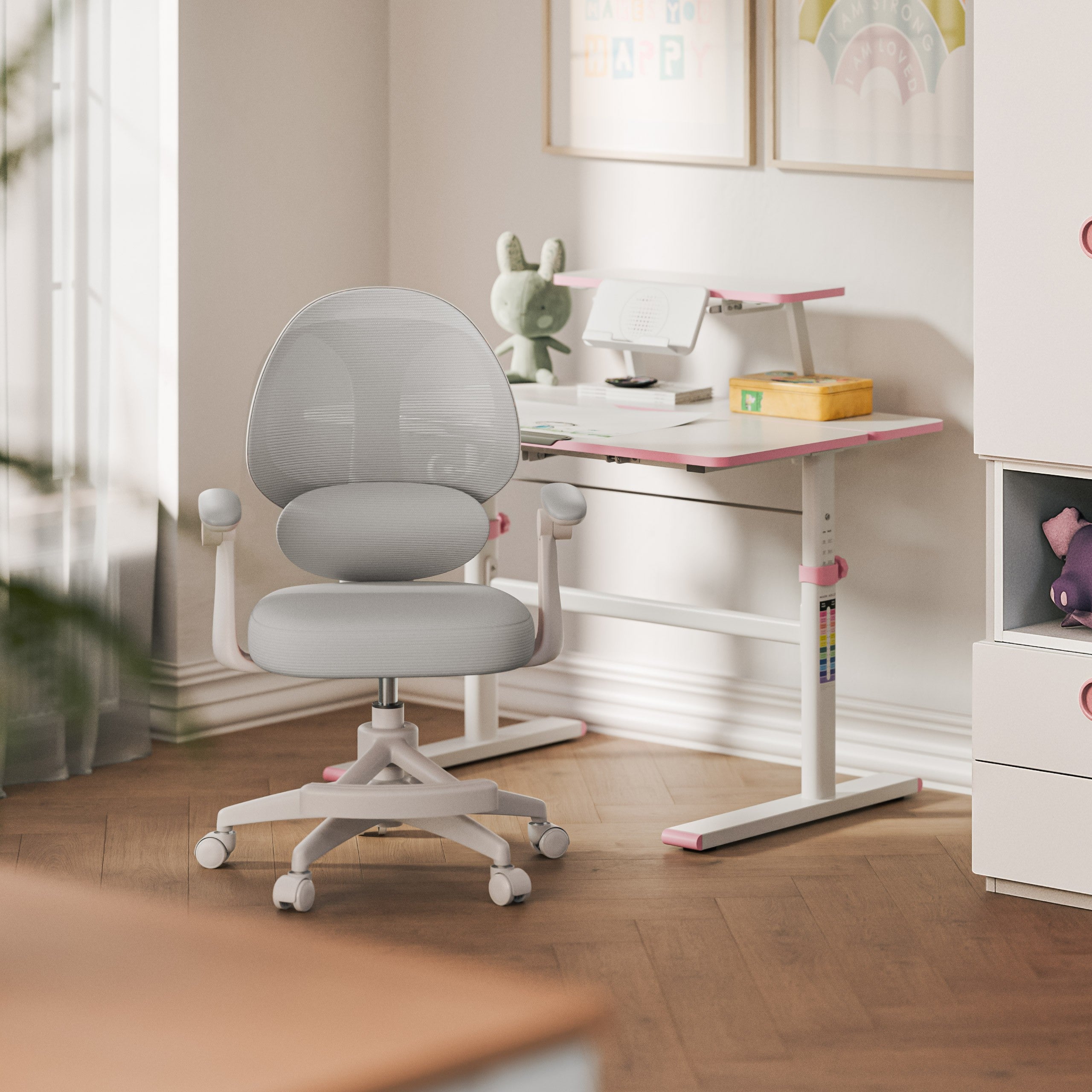 Nastavitelná dětská židle Mark Adler Junior 4.5 Grey