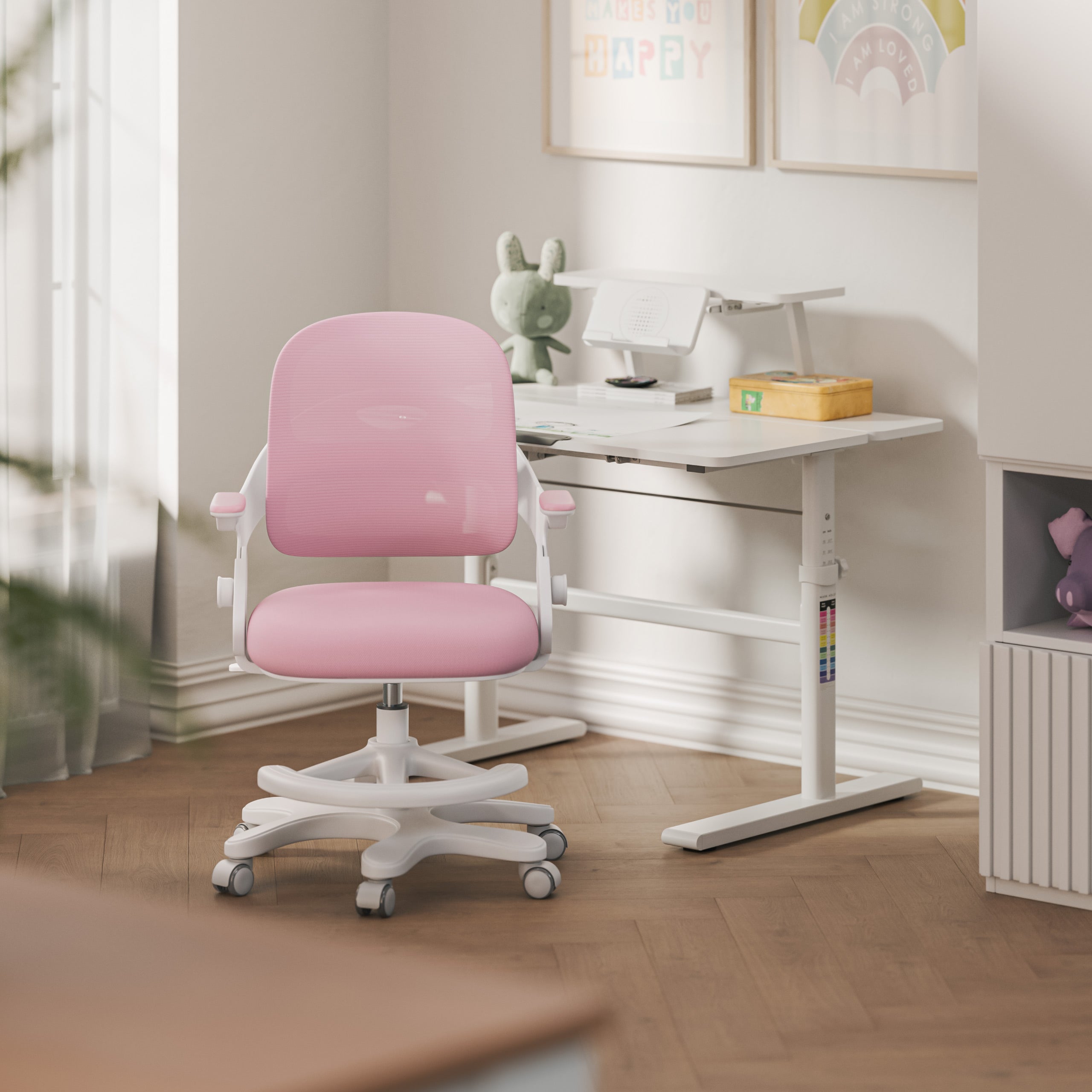Dětská kancelářská židle Mark Adler Junior 4.3 Pink
