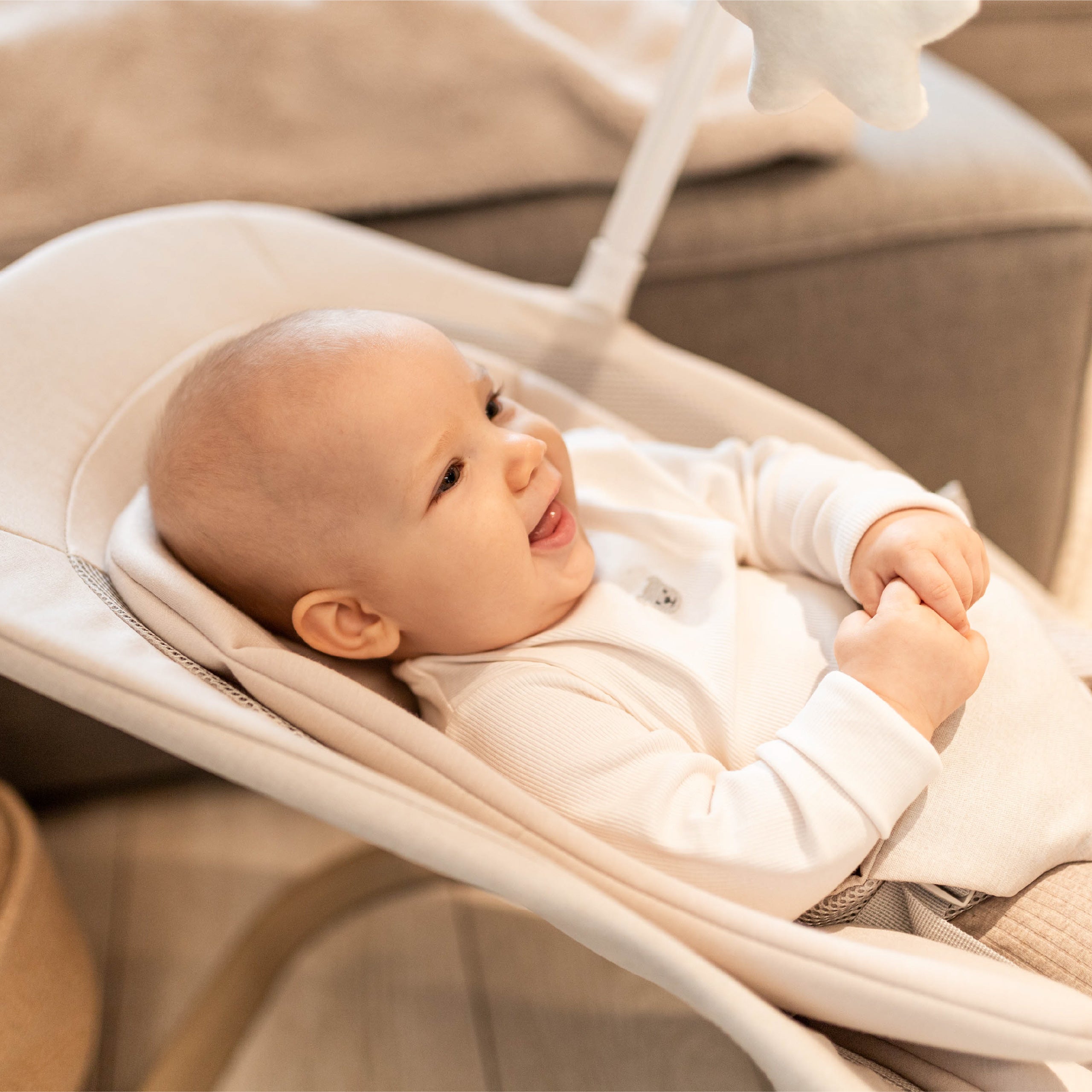 Lehátko houpátko béžové Tulano Moon 50 Beige
