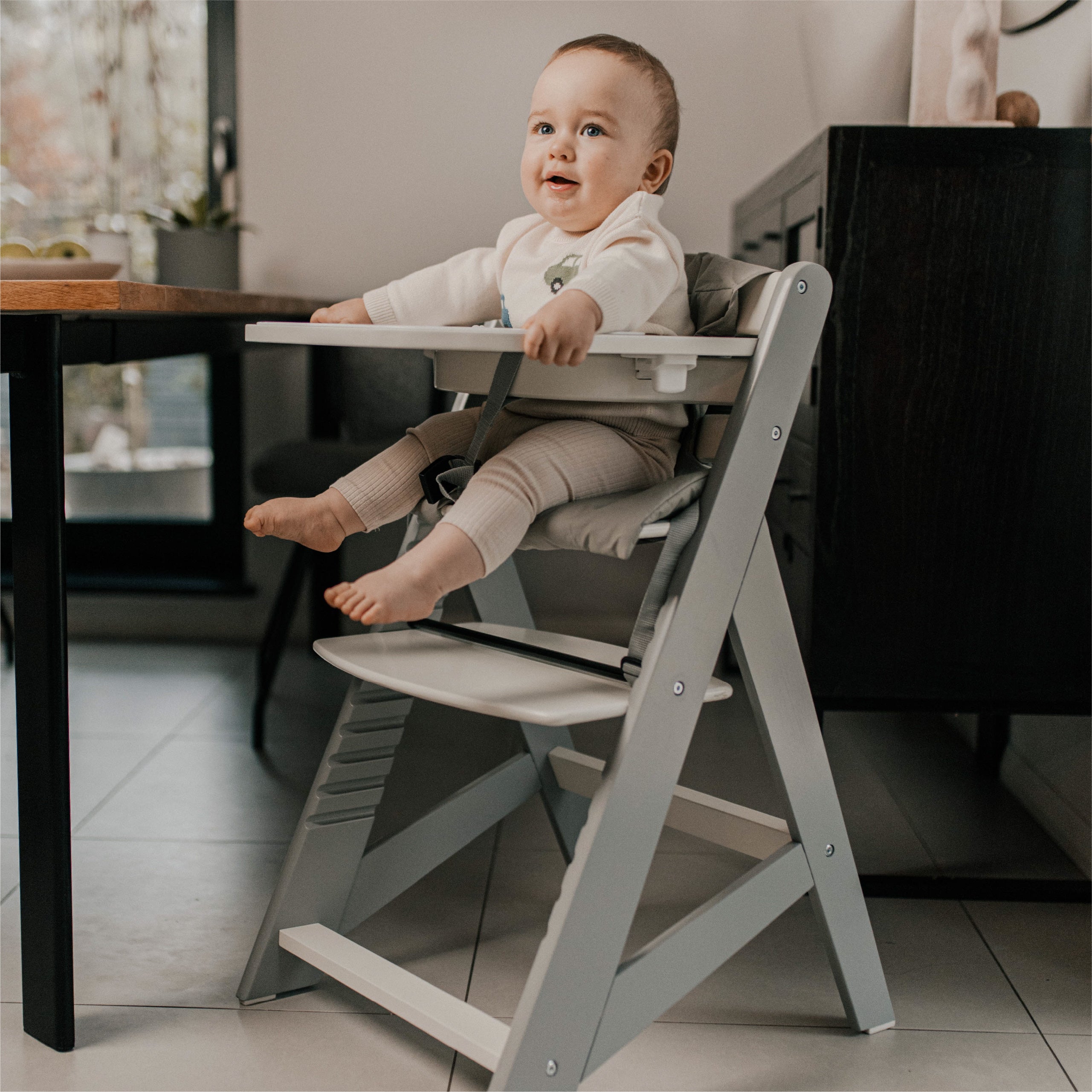 Dřevěná jídelní židle Tulano Morsel 40 Grey-White
